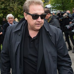 Bundeswehr & Puff: Oliver Kalkofe disst GNTM!