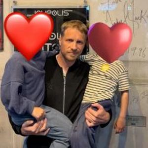 Foto seiner Söhne: Olli Pocher teilt Urlaubsgrüße aus Tokio