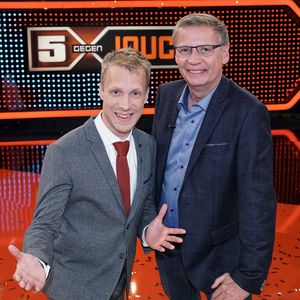 "5 gegen Jauch": Oliver Pocher feiert Moderations-Comeback