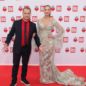 Diesem Superstar sehen Olli Pocher und Sandys Kids ähnlich!