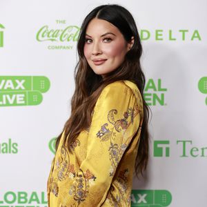 Olivia Munn wollte ihre Schwangerschaft länger verheimlichen