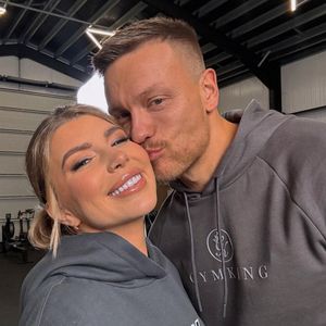 Alex Bowen wurde von zweiter Schwangerschaft überrascht