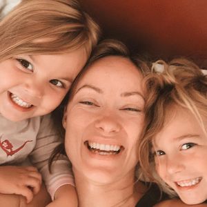 Mit Herzwaffeln: Olivia Wilde macht Sohn Geburtstagsfreude