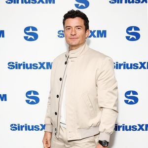 Neu verliebt? Orlando Bloom vertraut mit Dame in Venedig