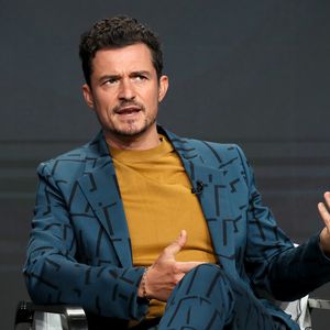 Hoppla! Orlando Blooms Tattoo für seinen Sohn ist fehlerhaft
