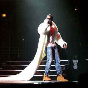 Unglaubliche Vereinbarung: Darum schweigen alle zu P. Diddy