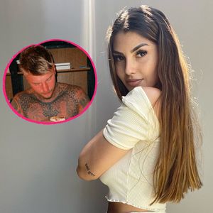 Sitzt Paco hier wirklich nackt bei Yeliz Koc am Esstisch?