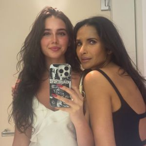 Mini-Me-Selfies: Padma Lakshmis Tochter Krishna wird süße 16