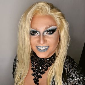 Dragqueen Pam Pengco outete sich durch DSDS bei ihren Eltern