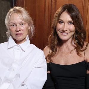Pamela Anderson und Carla Bruni: Ihr Fashion-Wow-Moment