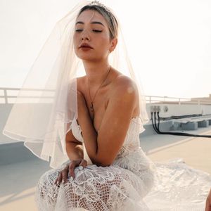 Paola passt nach zwei Babys noch in ihre Hochzeitskleider!