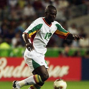 Senegalesische Fußball-Legende mit nur 42 Jahren gestorben