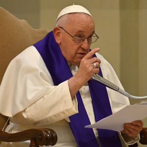 Nach Darm-OP: Papst Franziskus fehlt bei der Sonntagsmesse