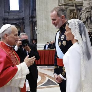 So schick waren europäische Adlige bei der Papst-Einführung