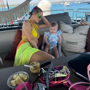 Paris Hilton teilt süße Urlaubsbilder mit ihren Kindern!