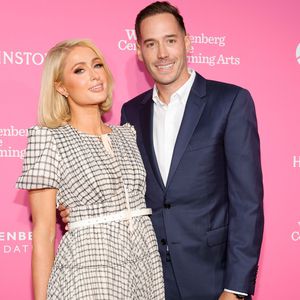 "Glücklichste Frau": Paris Hilton schwärmt von ihrem Ehemann