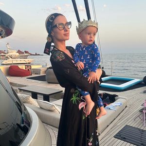 Phoenix in Gefahr? Paris Hilton beruhigt ihre besorgten Fans