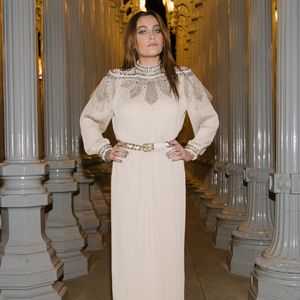 Wird der Doku-Druck zu viel? Paris Jackson raucht eine Bong