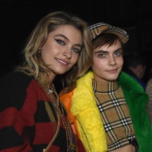 Oma & Opa sind gegen Cara: Janet soll Paris Jackson helfen!