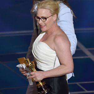 Oops! Patricia Arquette mit üblem Hosenp(l)atzer