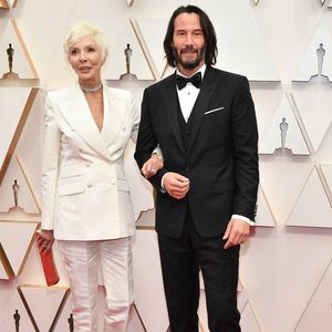 Narben & blaue Flecken? Keanu Reeves braucht keinen Stuntman