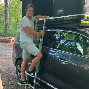 Mit Kind und Kegel: BTN-Star Patrick Fabian auf Campingtour