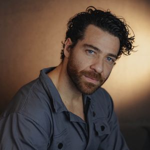 Aktuell im Knast: Wie geht es für Carlos bei GZSZ weiter?