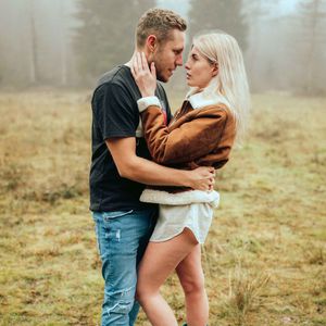 Erster Paar-Post: Bauer Patrick stellt Insta-Kommentare aus!