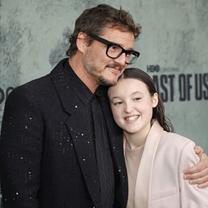 Pedro Pascal und Bella schmusen bei "The Last Of Us"-Event