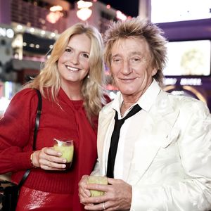 So gratuliert Penny Lancaster Gatte Rod Stewart zum 80.