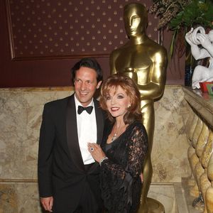 Joan Collins (88): Männer in ihrem Alter sind nichts für sie