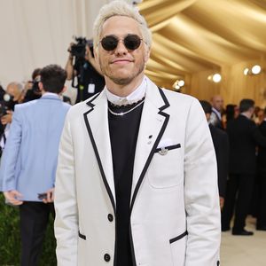 Wegen Kanye-Zoff? Pete Davidson sagt seinen Weltraumflug ab