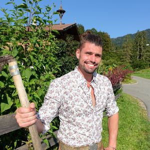 "Bauer sucht Frau International"-Peter datete schon im TV!