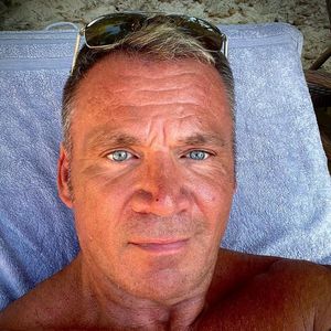 Unfall am Set: Peter Klein bei Dreharbeiten schwer verletzt