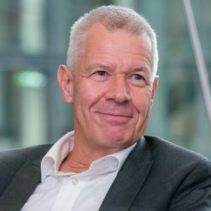 Fernsehpreis: Peter Kloeppel für Lebenswerk ausgezeichnet