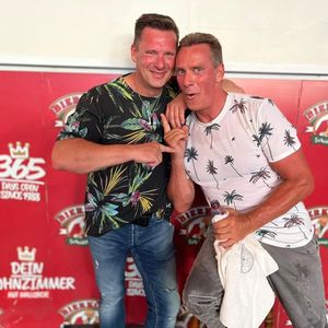 Jürgen Milski versucht, seinen jüngeren Bruder zu verkuppeln