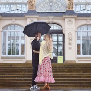 Ein Jahr verheiratet: PewDiePie und Marzia besuchen Location