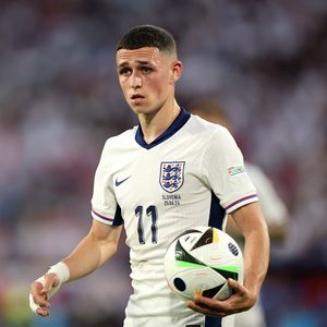 Phil Foden zieht nach Partyvorfall aus Millionen-Haus aus