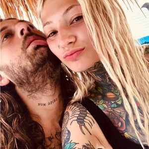 Im Urlaub: GNTM-Mareikes Zukünftiger verliert Verlobungsring