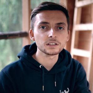 Philipp Mickenbeckers Tumorwunde wurde von Maden befallen