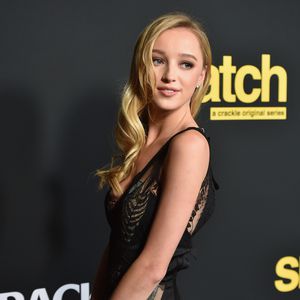 Nach Mega-Erfolg: Phoebe Dynevor leidet unter Angstzuständen