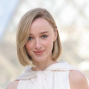BookTok-Hit "Beach Read" mit Phoebe Dynevor kommt ins Kino