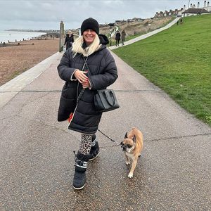 "Seele von Hund": Pia Tillmann trauert um geliebtes Haustier