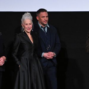 Tom Hardy steht unter Druck: Helen Mirren setzt ein Zeichen
