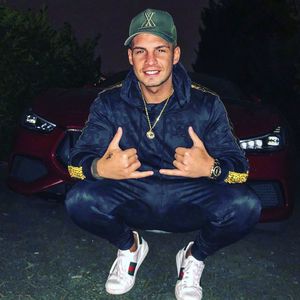 Rockig statt Latin-Video? Pietro traf Hells-Angels-Mitglied