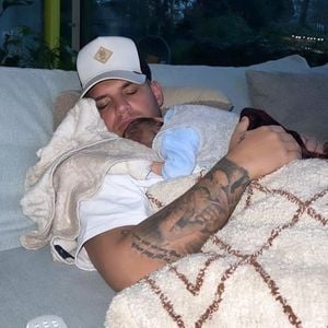 "Ich liebe es": Pietro Lombardi macht Papa-Sohn-Spaziergang