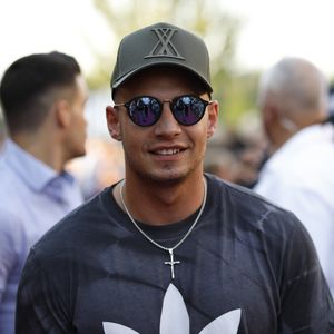 Wegen seines Vaters: Darum bringt Pietro Lombardi Cola raus