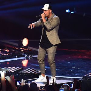 Erfolgs-Hit: Fans feiern Pietro Lombardis Single "Standort"