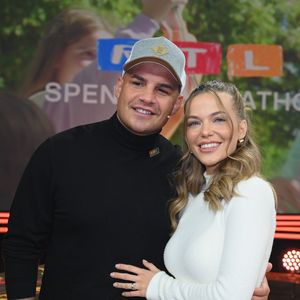 Pietro Lombardi und Laura melden sich nach Umzug im Netz