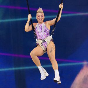 Altersdiskriminierung? Pink soll Bühnenshow verboten werden